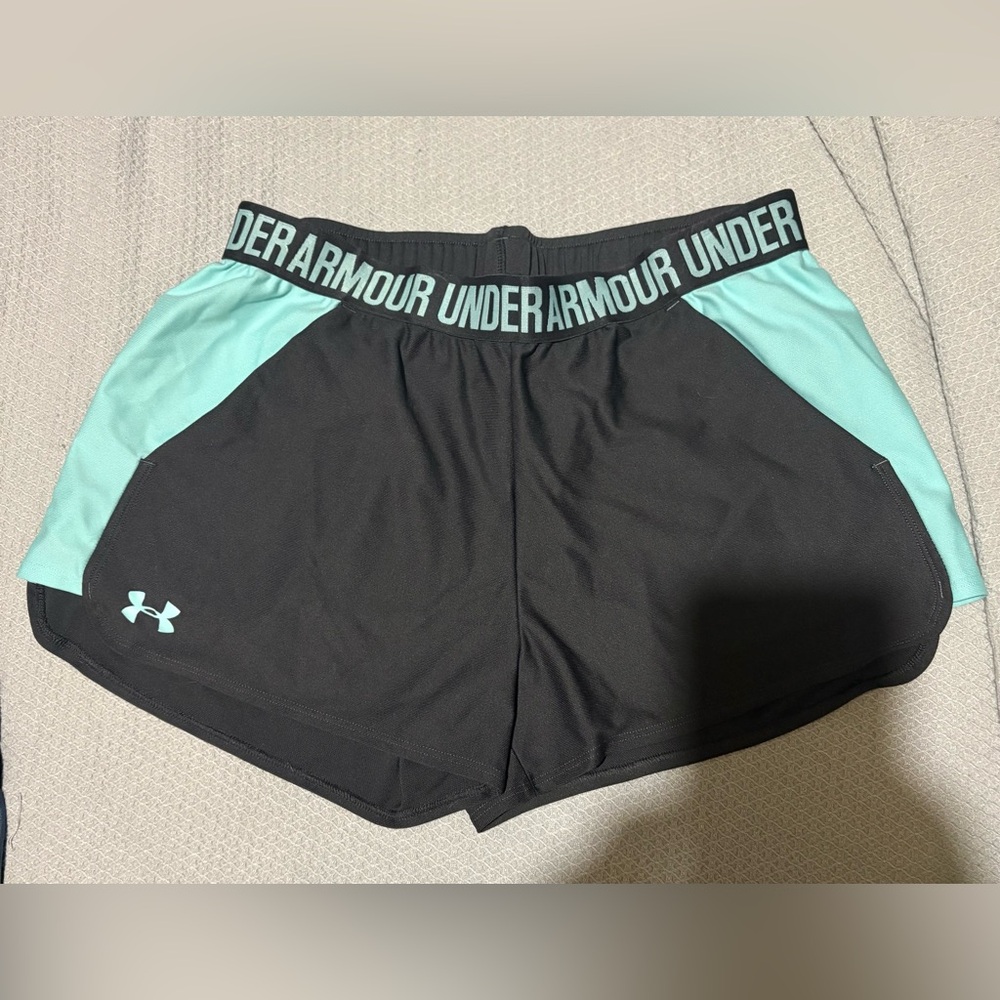Lot of 3 Under Armour Elastic Waist Size Large Womans Shorts - Picture 8 of 10